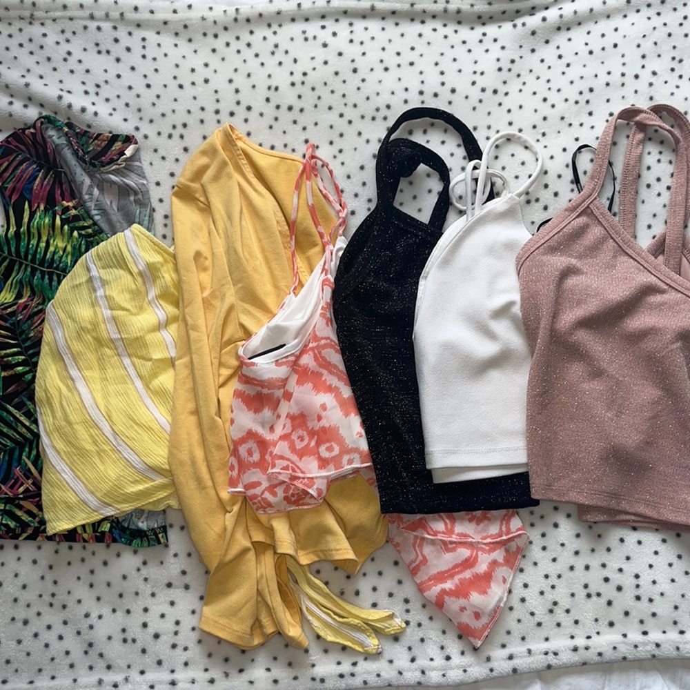 CROP TOP bundle (7) size L